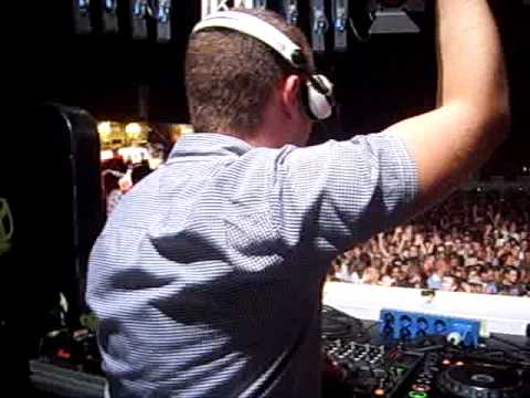 Skitzofrenix @ Sneakerz in de stad Eindhoven