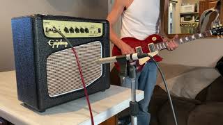 Video thumbnail for Epiphone Snakepit 15G Amplifier Sound Demo by the big instrument