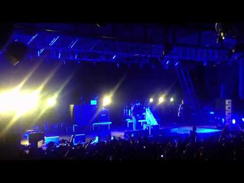 DEFTONES - [MULTICAM] Espacio Broadway, Santiago, Chile 07 Nov. 2012