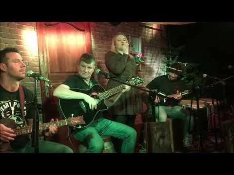 Kapela z Przypadku - Tyż mene pidmanuła  (Ты ж мэнэ пидманула)