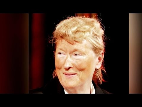 Meryl Streep plays Donald Trump at theater gala