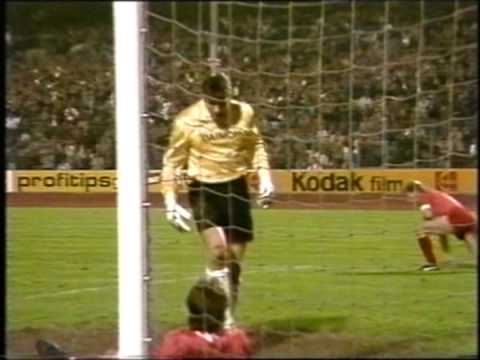 0011987001 - VfB Stuttgart schlägt den 1. FC Köln - 15.04.1987