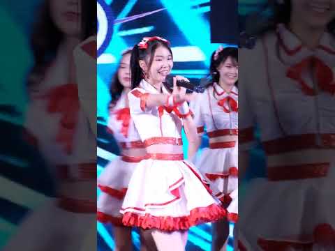 20230611 TGG Trainee We Are The Glass Girls Preammy Fancam Focus