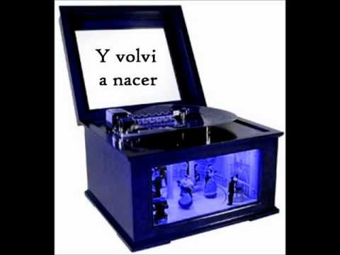 CAJITA DE RECUERDO LETRA