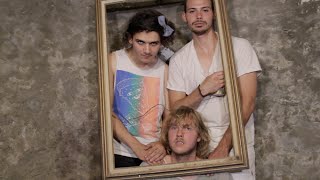 Free Pizza - Oh Yeah, That Deep Breath (Live Session)