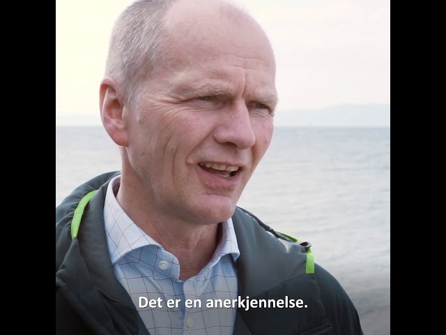 John Olav Tande mottok i natt prestisjetung heder for sitt arbeid med havvind. Foto: Thor Nielsen, video i saken: John-Ivar F. Eidsmo.