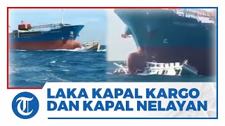 Video Detik-detik Kapal Kargo Tabrak Kapal Nelayan Berisi 15 ABK yang Ditarik di Perairan Takalar