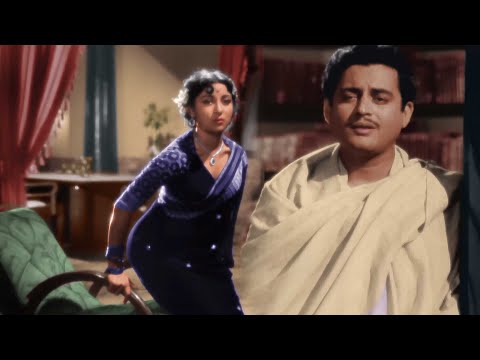 Jaane Woh Kaise Log The Jinke | Classic Bollywood Song | Pyaasa (1957)