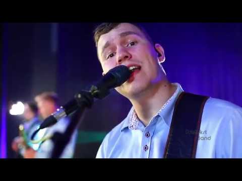 Pretekst Band - Dziewczyna z konwaliami