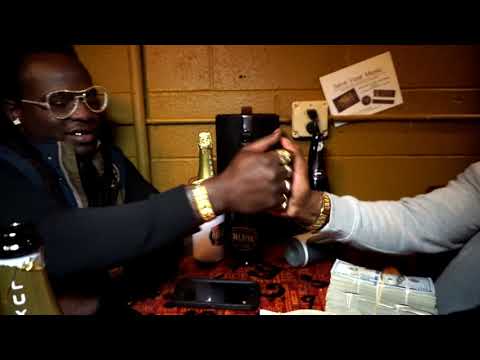 YOUNG SLUGGA - "BLUE MOON" OFFICIAL MUSIC VIDEO