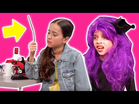 Magic Wand Swap GOES WRONG! Malice Has Lilliana's Screwdriver - Princesses In Real Life | Kiddyzuzaa