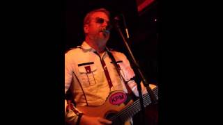 &quot;I Sold the Arabs the Moon&quot;, Cracker Duo