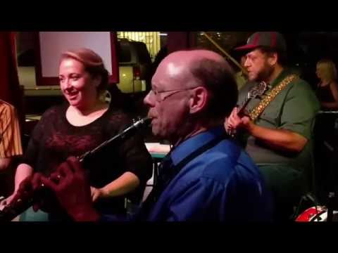 "Si Tu Vois Ma Mère"  -  The Shotgun Jazz Band w/Tom Fischer