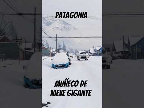 muñeco de nieve gigante #coyhaique #chile #nieve #aysen #surdechile #patagonia #patagoniachilena