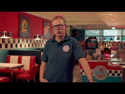 A wie Aschersleben und A wie Amerika - in der Sportsbar im Ballhaus werden beide Welten vereint.