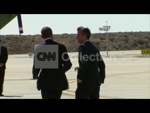 CA:OBAMA ARRIVES IN LOS ANGELES
