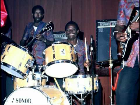 Faute Ya Commerçant (Lutumba Simaro) – T.P. O.K. Jazz 1983 Bruxelles