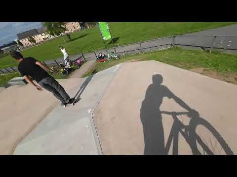 New Bike day (Commencal Clash Park edition)