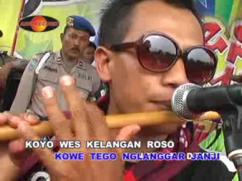 Rina Amelia - Loro Ati | Dangdut (Official Music Video)