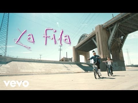 Luny Tunes - La Fila (Lyric Video) ft. Don Omar, Sharlene, Maluma