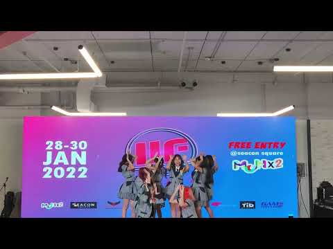 VID 2230 PYT48 COVER AKB48 -  " First rabbit "  BHF 2022 ICONIC IDOL FEST @ Seacon Square Srinakarin