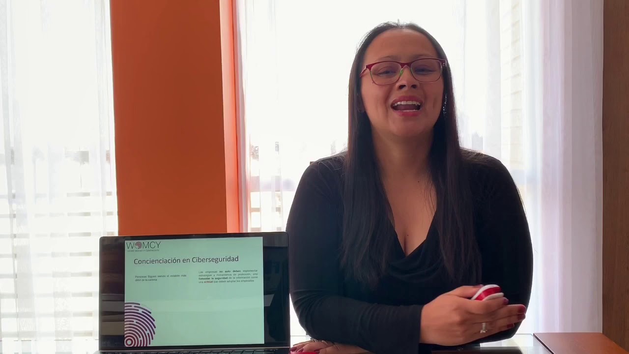 CYBER-CÁPSULAS con Andrea Pineda (Concienciación en Ciberseguridad)