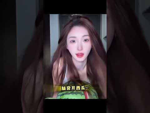 那些模仿的搞笑瞬间，哈哈照抄都抄不明白