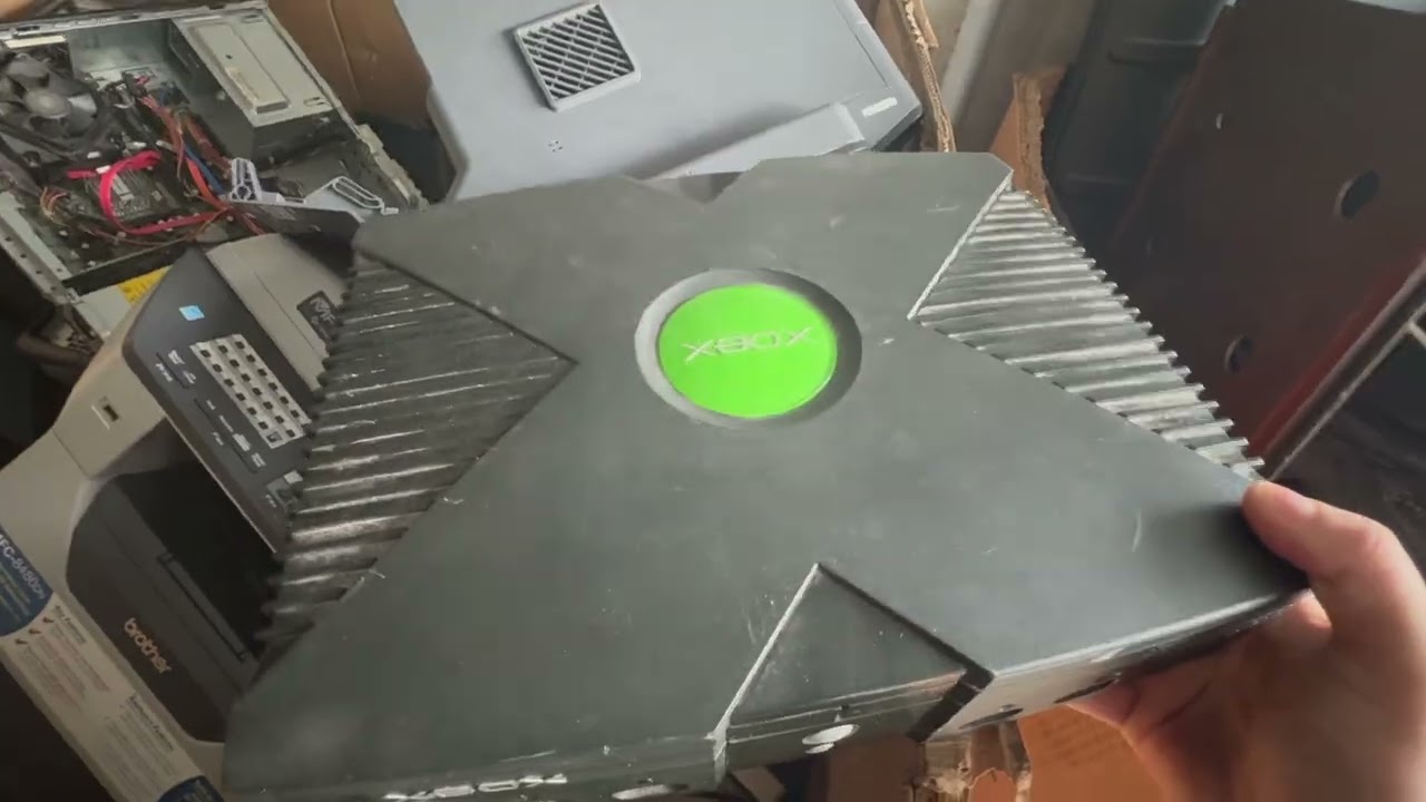 I Found a Windows XP-Era HP Compaq in the Dumpster… Retro PC Jackpot