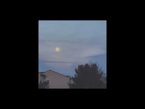 Nadiak - Take A Look At The Moon