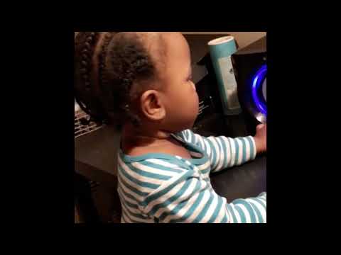 Conversation with a 1 year old👶🏽 vlog #10  @Darripromo