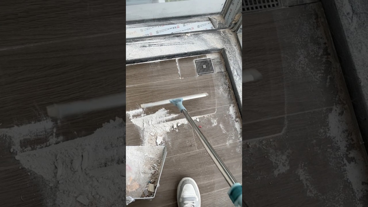 This Mop Hack Is Pure Genius! 🧼🔥 #HouseholdGadgets