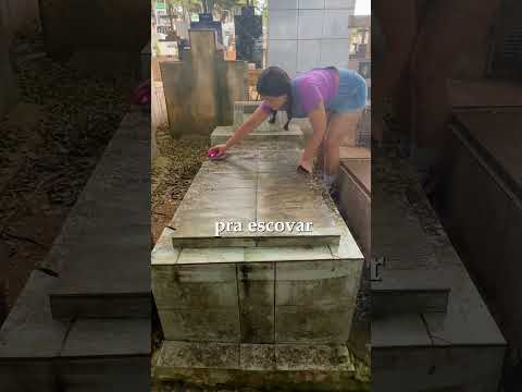 Memórias merecem um lugar especial! 🙏✨...#cemiterio #cemiterios  #limpeza  #limpar #tumulo #túmulos