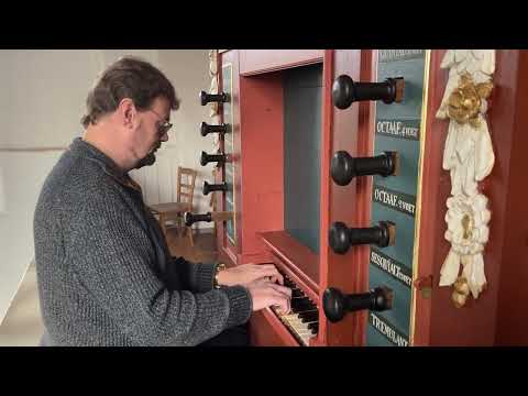 Sietze de Vries demonstrates the Late Renaissance 8ft 'Trompet' stop at Uttum, Ostfriesland