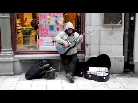 Street Musician's Tremendous Voice