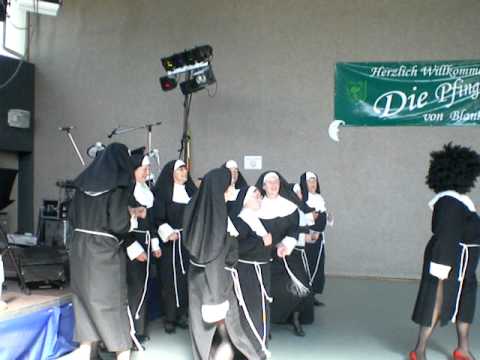 Pfingsten in Blankenheim, Pfingstfrauen als Nonne
