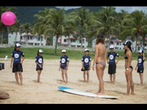 SWATCH GIRLS PRO CHINA 2012 -- Kids Surf Lesson