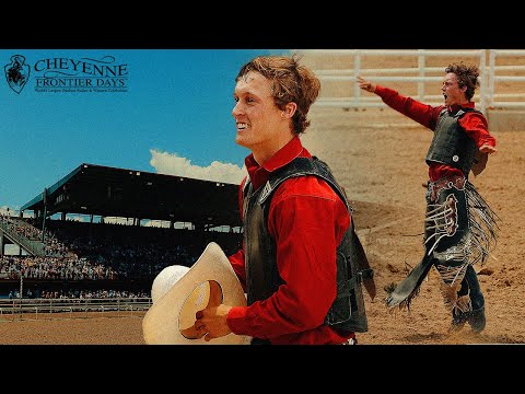 The Best Saddle Bronc in 127 Years | Arena Record 92.5