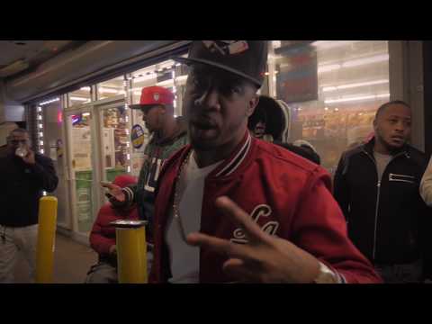 download lagu mp3 mp4 Man In The Kitchen, download lagu Man In The Kitchen gratis, unduh video klip Man In The Kitchen