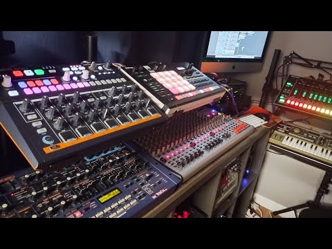 Tartarian - gear used:Roland TR8 Roland alpha Juno Korg kp3 logic pro x 