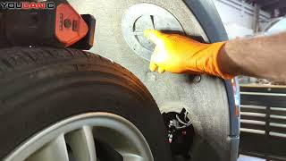 How to Change the Fog Light on a 2002+ Mini Cooper (R56/R57)