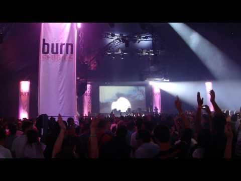 Balaton Sound 2010 - Paul van Dyk (13) - Harder, Better / For an Angel / Time of Our Lives