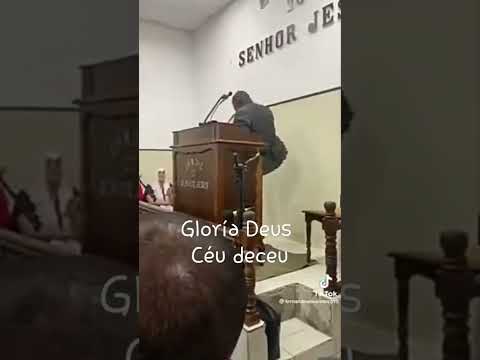 Encarregado e tomado por deus Santo deus #ccb #oração