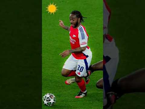 Raheem sterling miss open goal against PSV.Arsenal progressed to the quarter final of the Champions