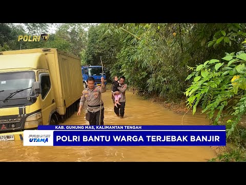 PERSONEL POLSEK KAHAYAN HULU UTARA BANTU PENGENDARA YANG KESULITAN MENYEBERANG SAAT BANJIR