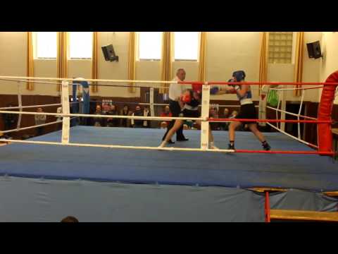 Kampf 2: Andrea Panzer vs Anika Schuster