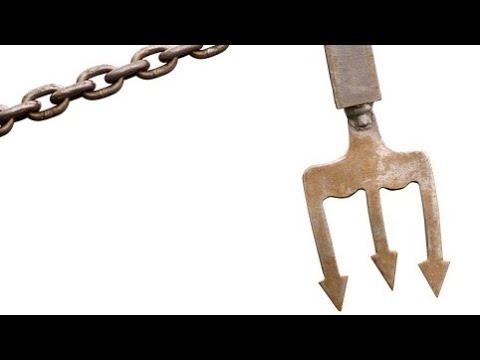 SANTI WHITE, MOTHER, HOMEMAKER, ROCKSTAR