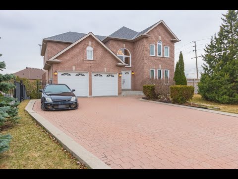 372 Crofters Rd in Vaughan, ON L4L 8Y3 | Lino Arci Team 416-571-2724