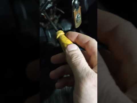 Видео как снять торпеду alizé b3 и фольксваген пассат б3. поменять торпеду