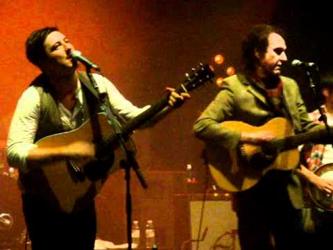 Mumford & Sons+The Kinks' Ray Davies-Days/This Time Tomorrow (live) - Hammersmith Apollo,London,9Oct