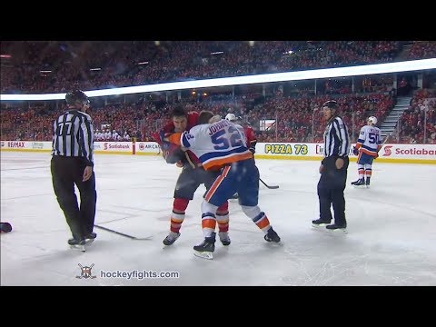 Ross Johnston vs Garnet Hathaway
